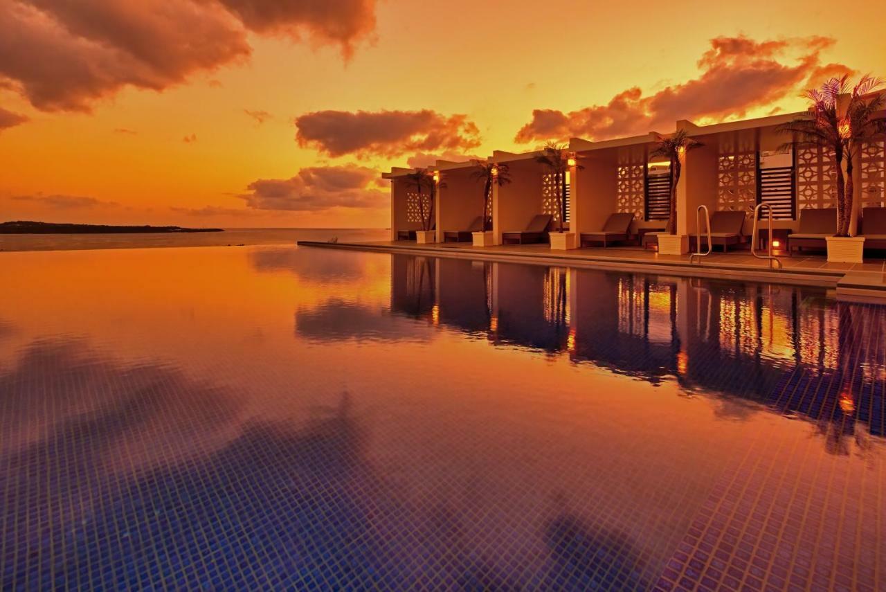 Ala Mahaina Condo Hotel Motobu Exteriör bild
