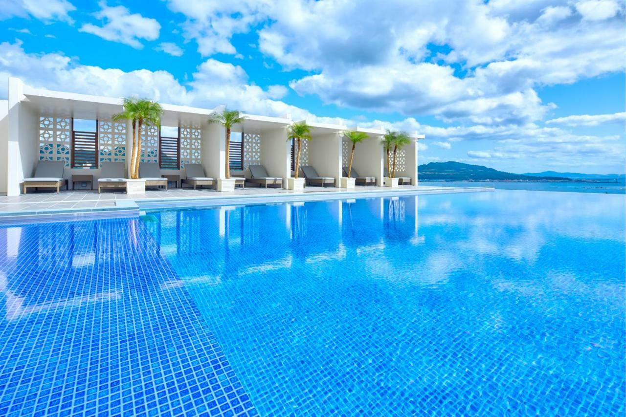 Ala Mahaina Condo Hotel Motobu Exteriör bild